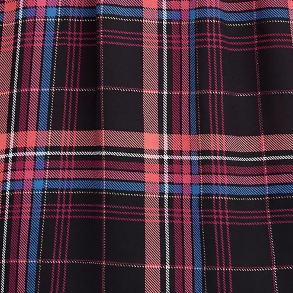 NWT TORRID Blouse - Georgette Plaid Foil Black - Picture 6 of 9